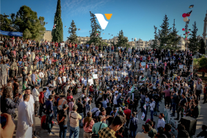 Strategi EO Mengelola Crowd Control di Acara Terbuka